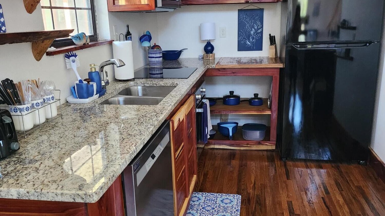 Photo of Kitchen in Cayuga