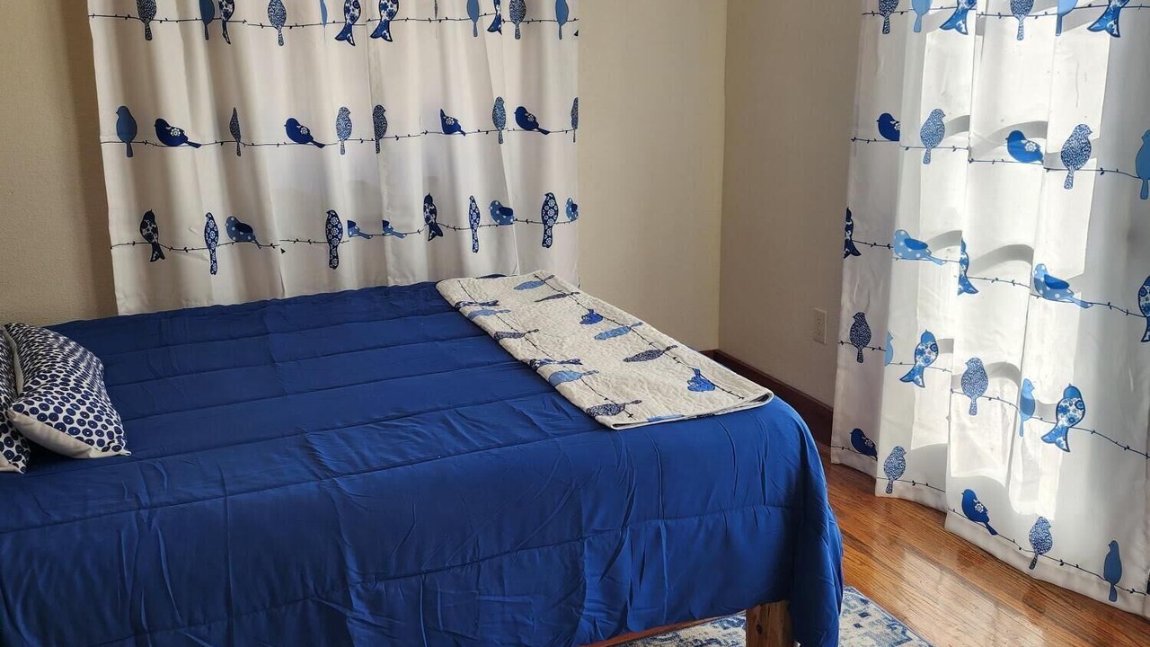 Photo of Bedroom in Cayuga