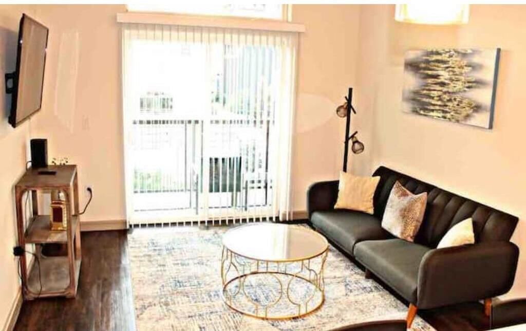 Photo of Livingroom in Central Business District