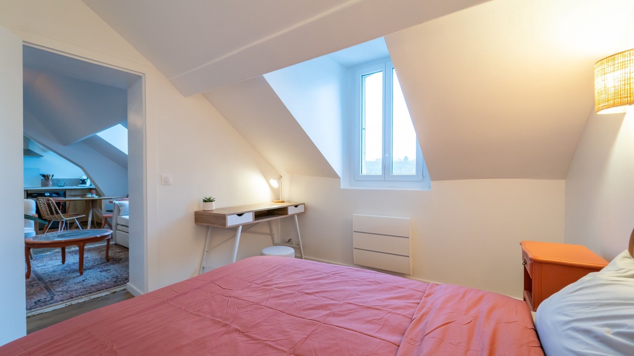Photo of Bedroom in Melun