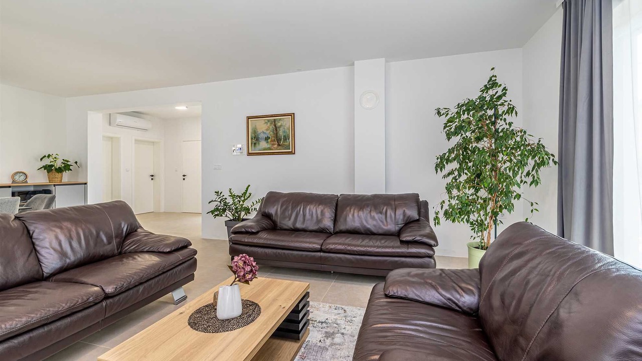 Photo of Livingroom in Linardici