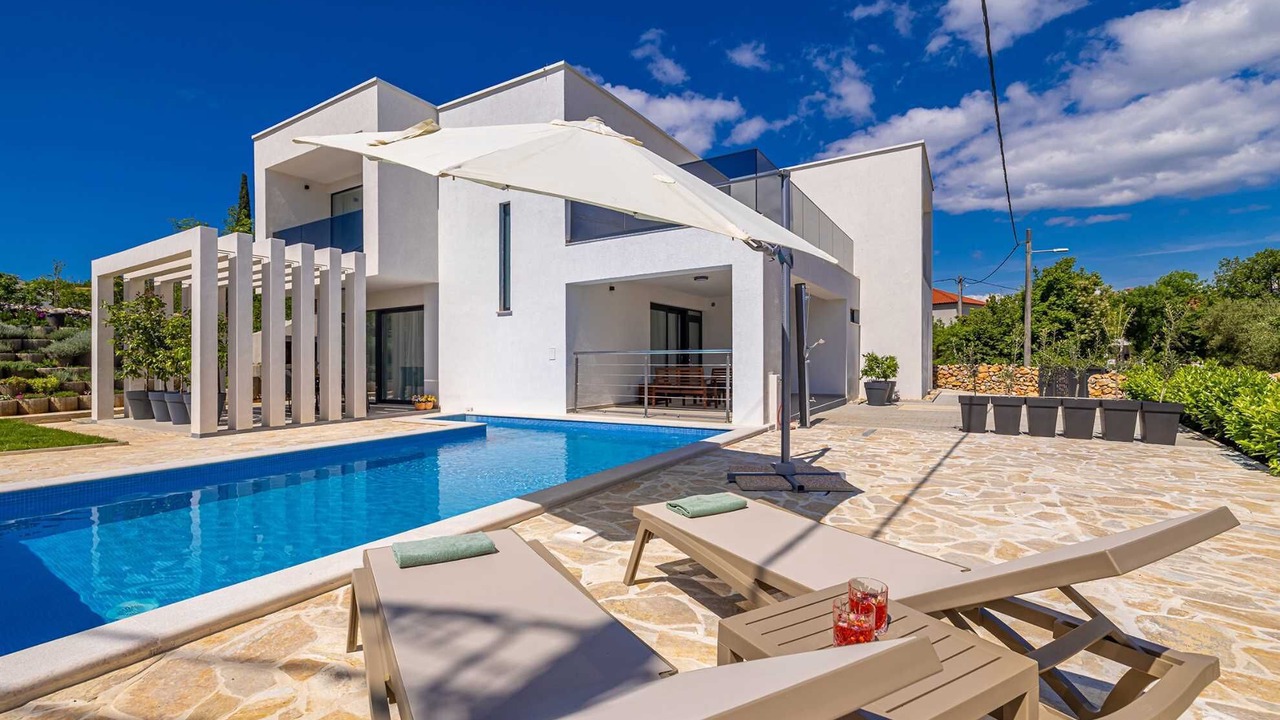 Photo of Outdoor in Linardici
