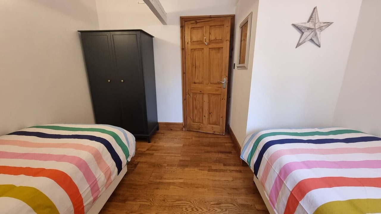 Photo of Bedroom in Lower Trengale