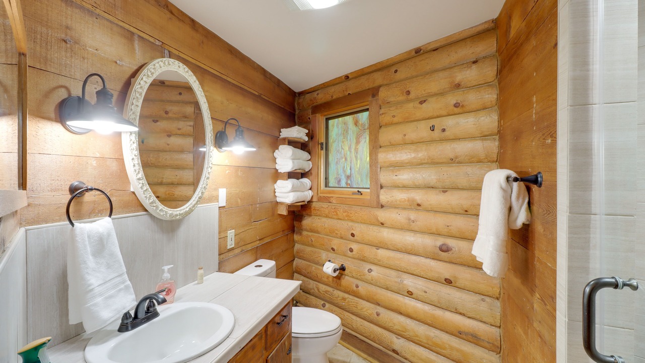 Photo of Bathroom in Wilburn