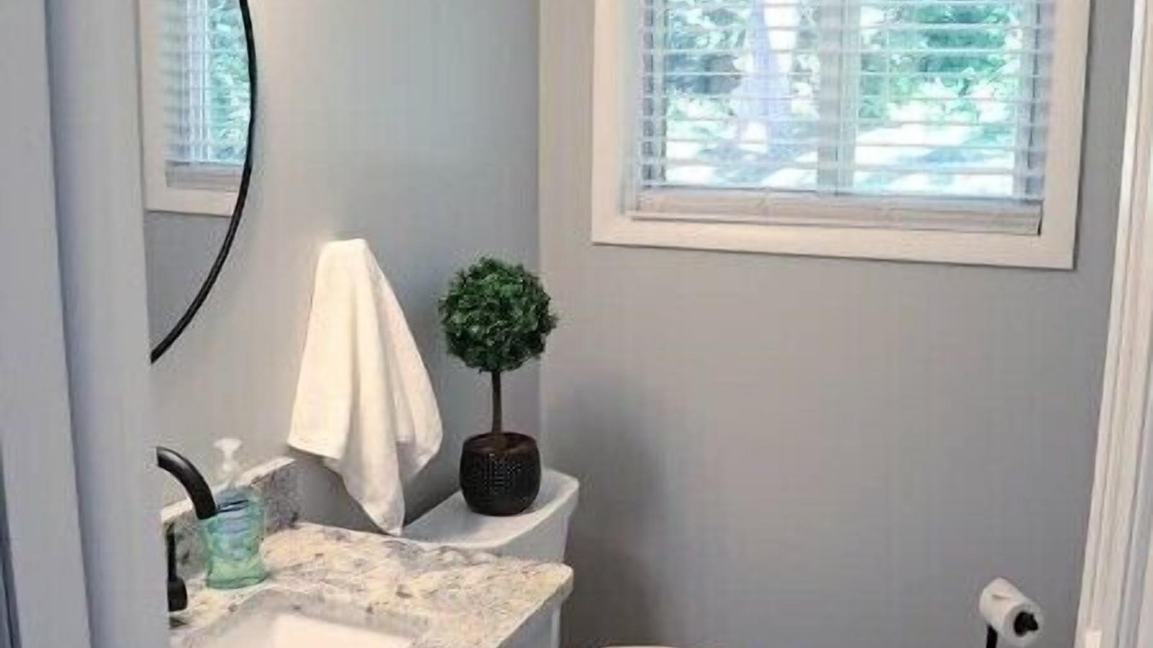 Photo of Bathroom in Drayton Plains