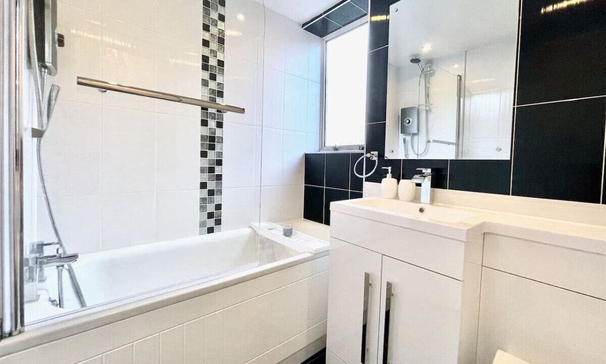 Photo of Bathroom in King's Park