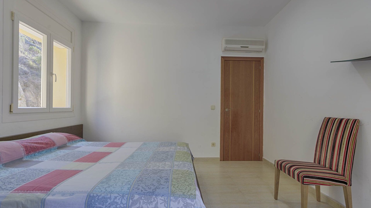 Photo of Bedroom in El Mas Isaac