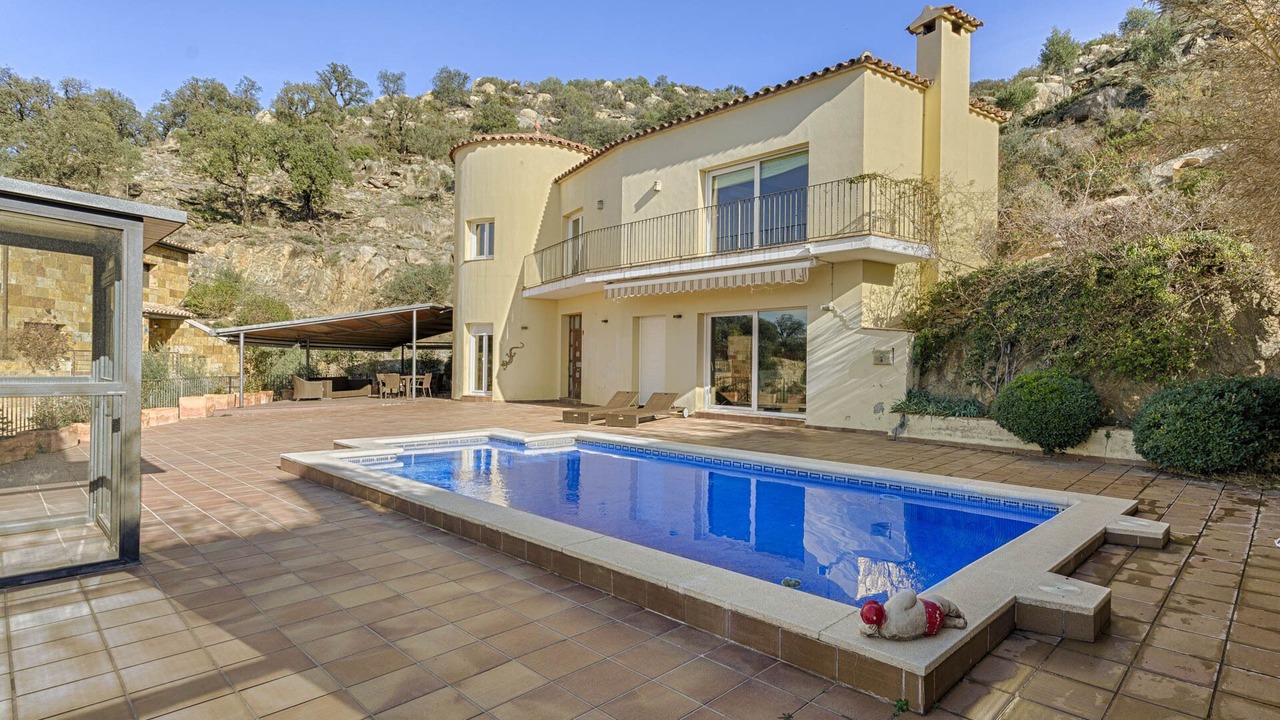 Photo of Outdoor in El Mas Isaac
