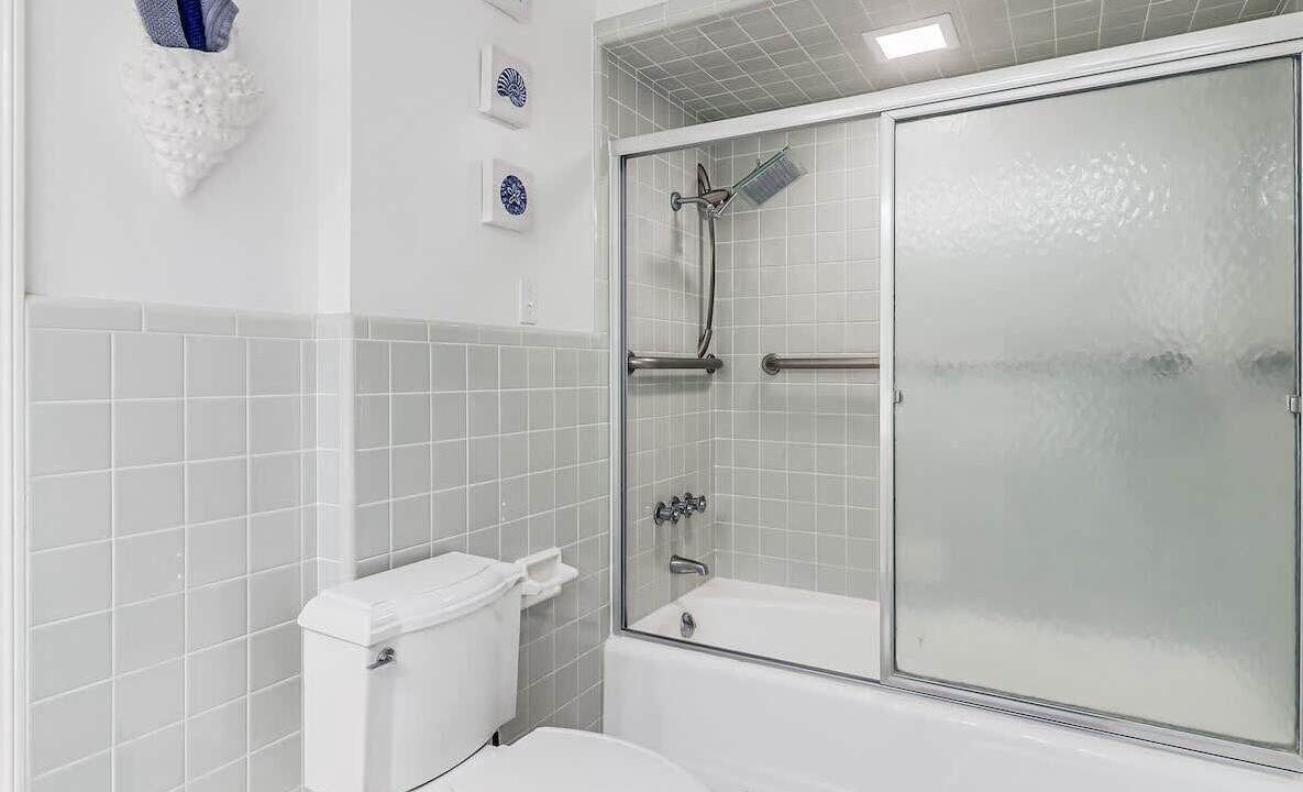 Photo of Bathroom in Ingleside