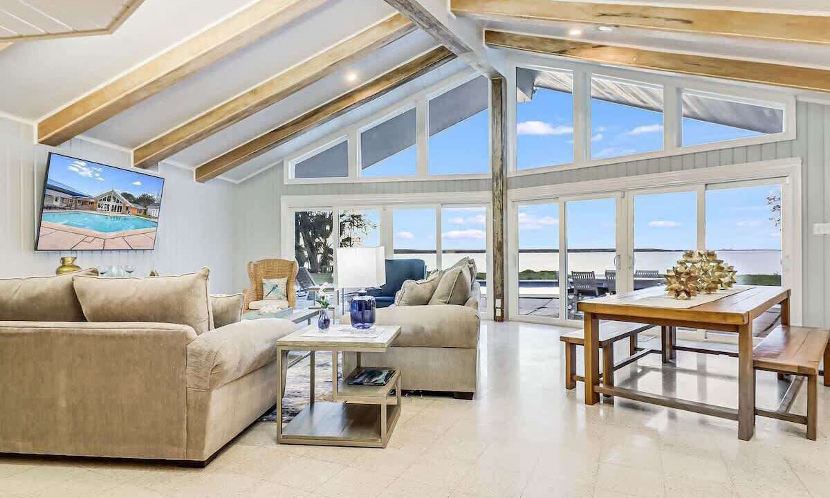 Photo of Livingroom in Ingleside