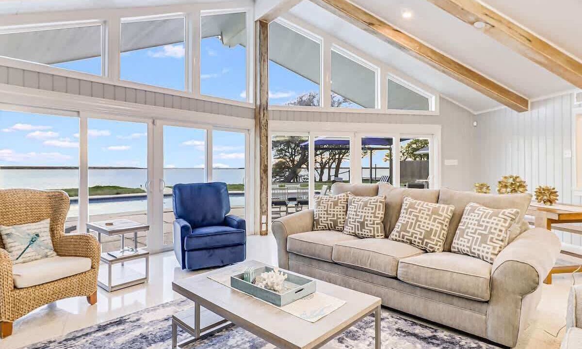 Photo of Livingroom in Ingleside