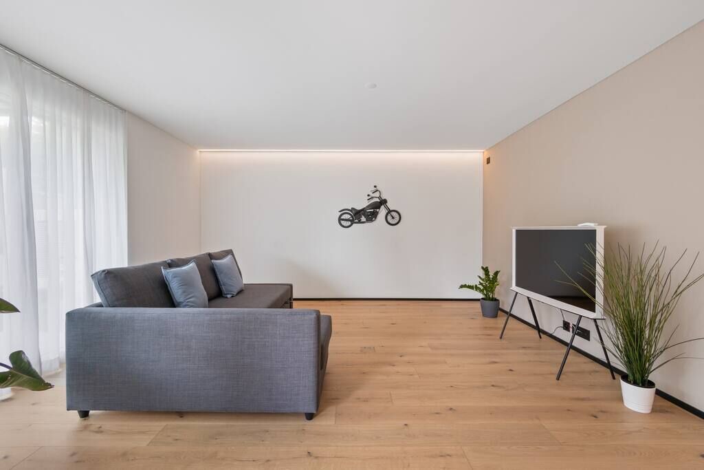 Photo of Livingroom in Dietikon District