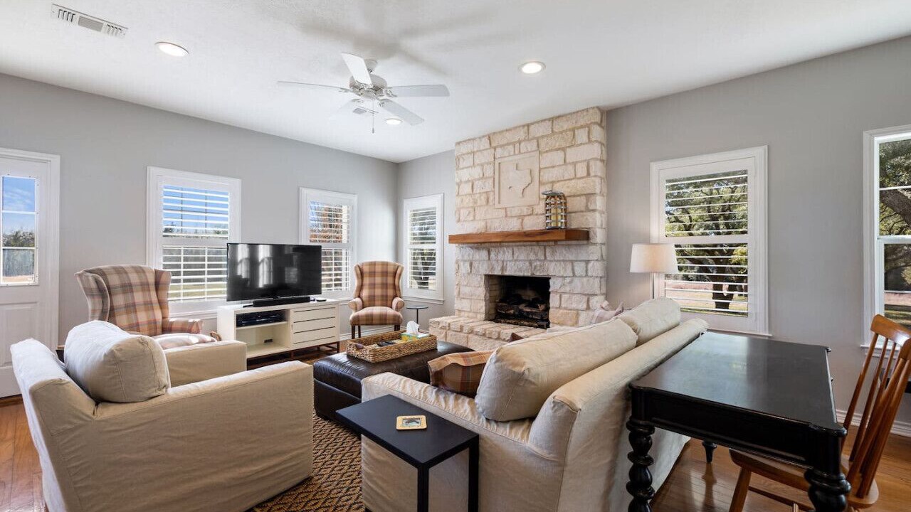 Photo of Livingroom in Wellborn