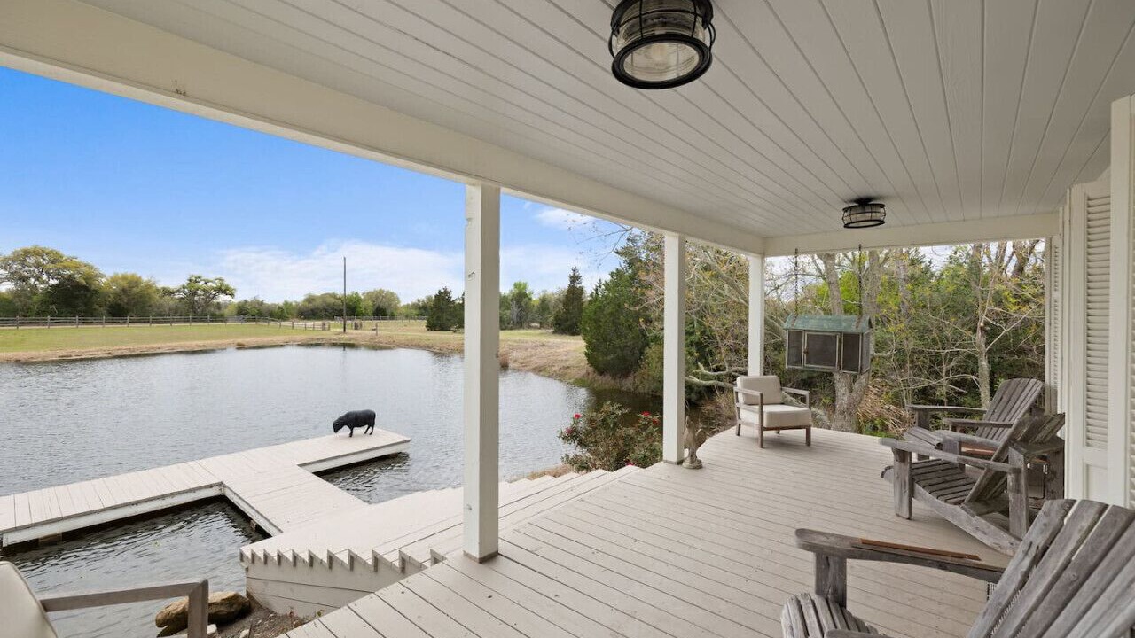 Photo of Patio Balcony in Round Top