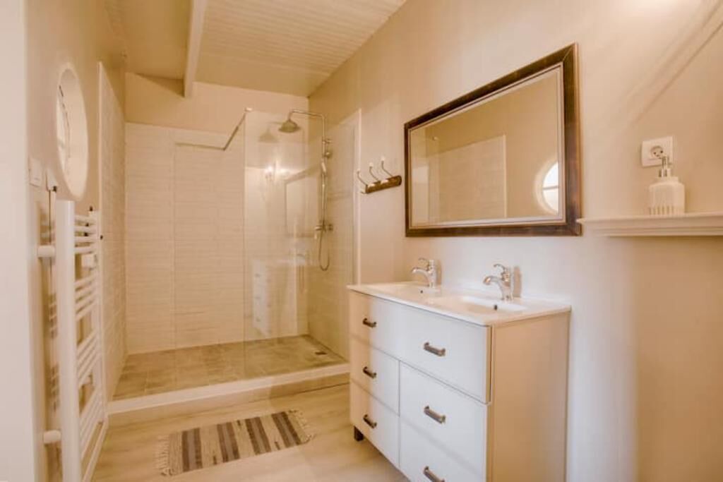 Photo of Bathroom in Cabourg