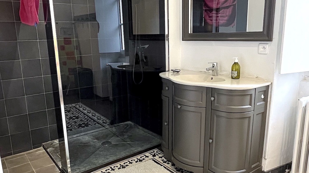 Photo of Bathroom in Sainte-Scolasse-sur-Sarthe