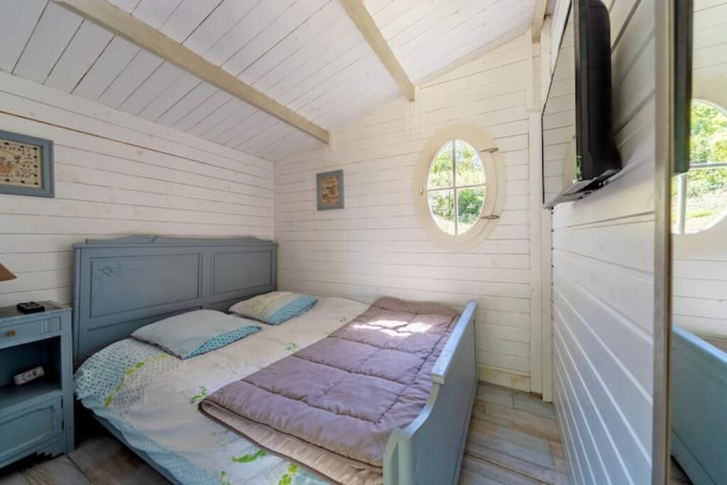 Photo of Bedroom in Dives-sur-Mer