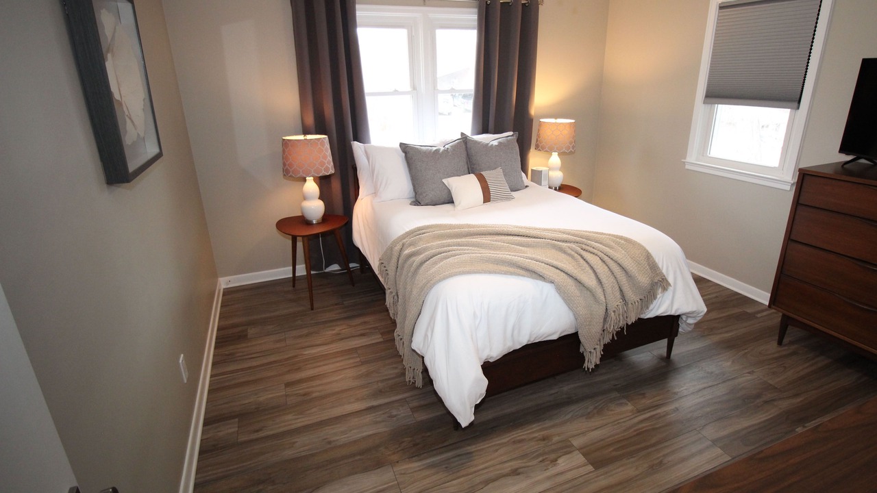 Photo of Bedroom in Des Moines