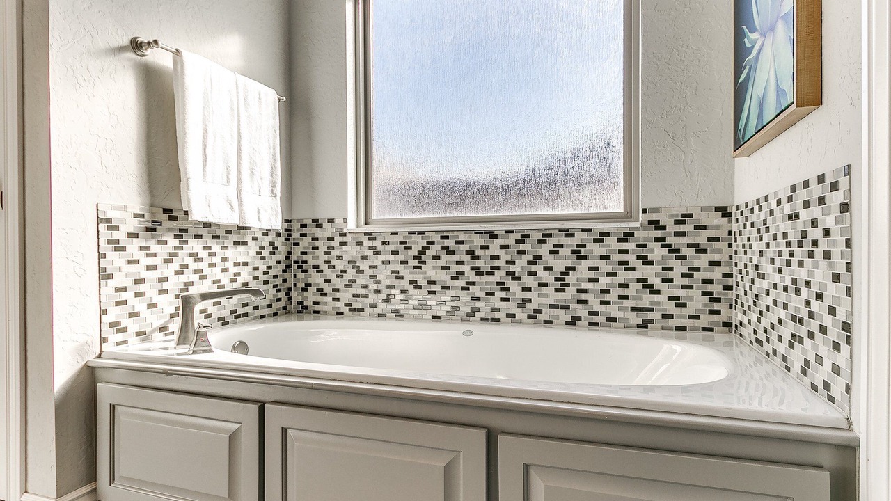 Photo of Bathroom in Central Oklahoma City