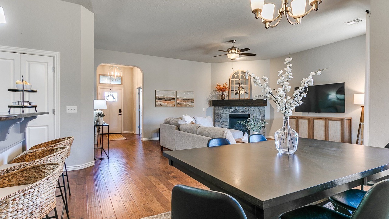 Photo of Livingroom in Central Oklahoma City