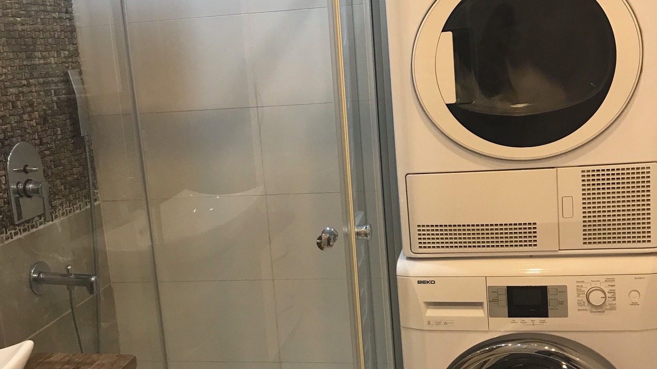 Photo of Bathroom in Sunnylea