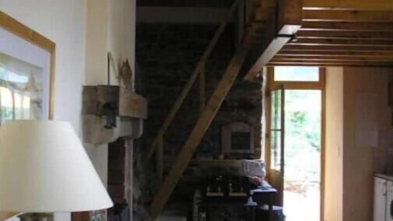 Photo of Others in Requista