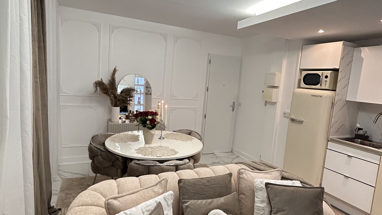 Photo of Livingroom in Le Celle-Saint-Cloud