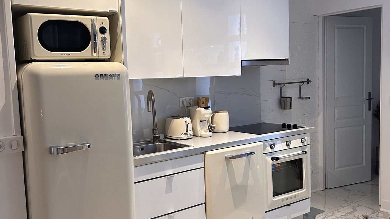 Photo of Kitchen in Le Celle-Saint-Cloud