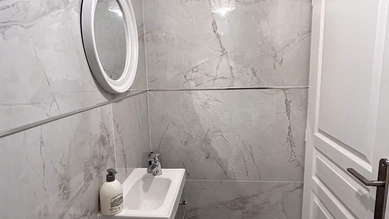 Photo of Bathroom in Le Celle-Saint-Cloud