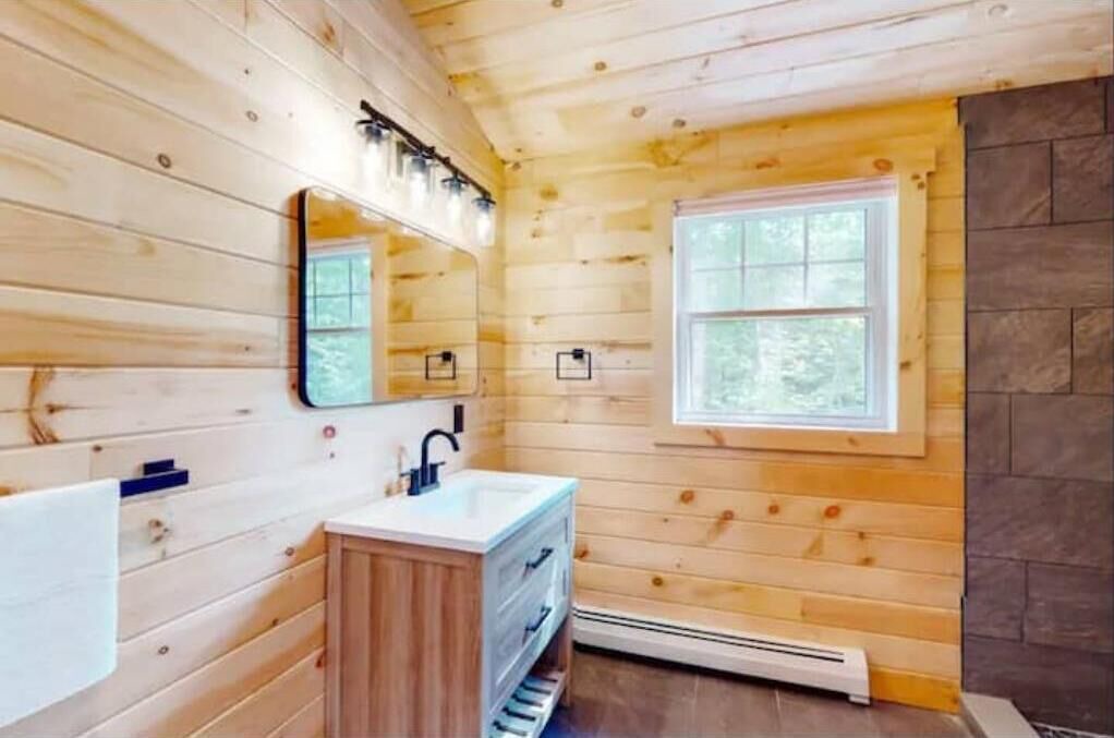 Photo of Bathroom in Naples