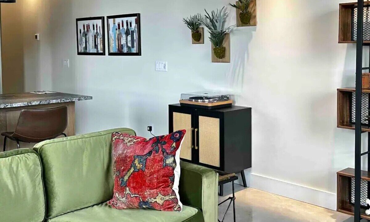 Photo of Livingroom in Benton Harbor