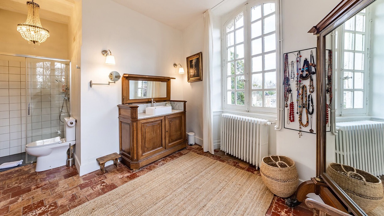 Photo of Bathroom in Saint-Barthelemy-d'Anjou