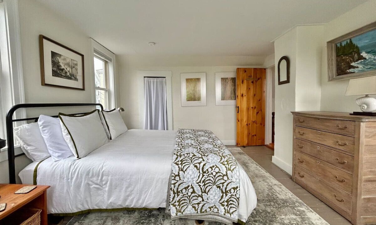 Photo of Bedroom in Eastport