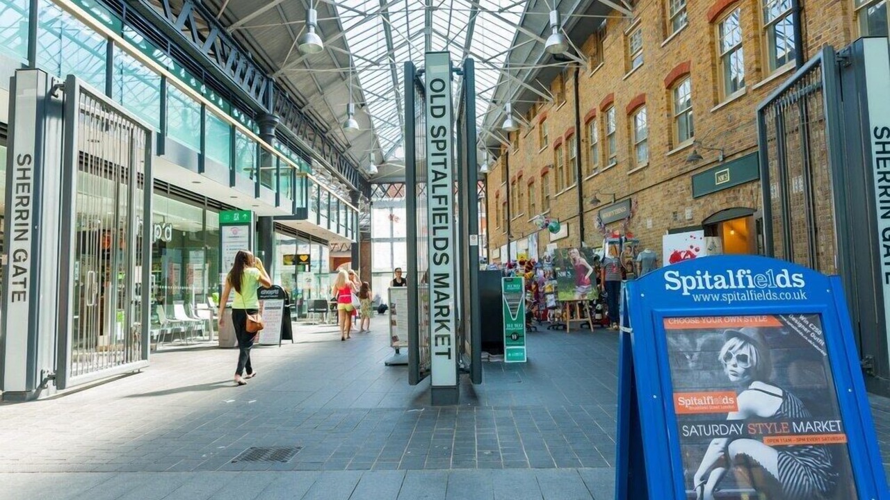 Photo of Others in Tower Hill
