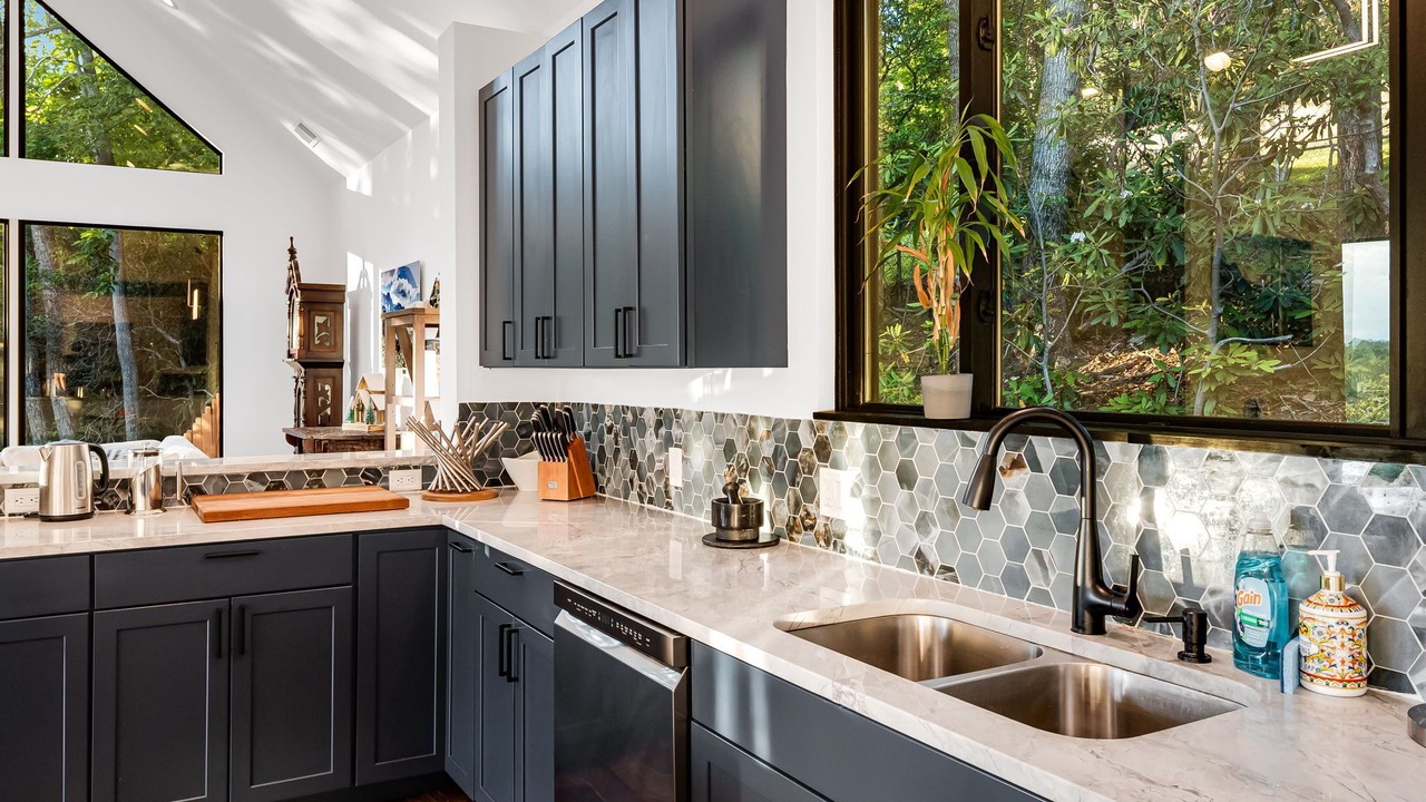 Photo of Kitchen in Hendersonville