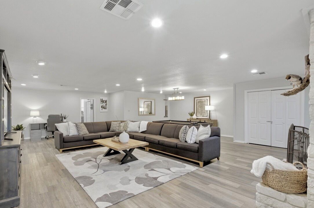 Photo of Livingroom in Salado