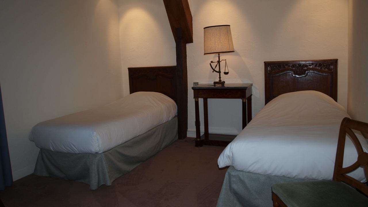Photo of Bedroom in Crepon