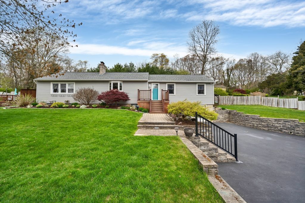 Photo of Outdoor in Niantic