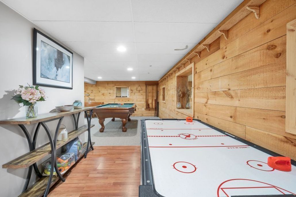 Photo of Others in Niantic