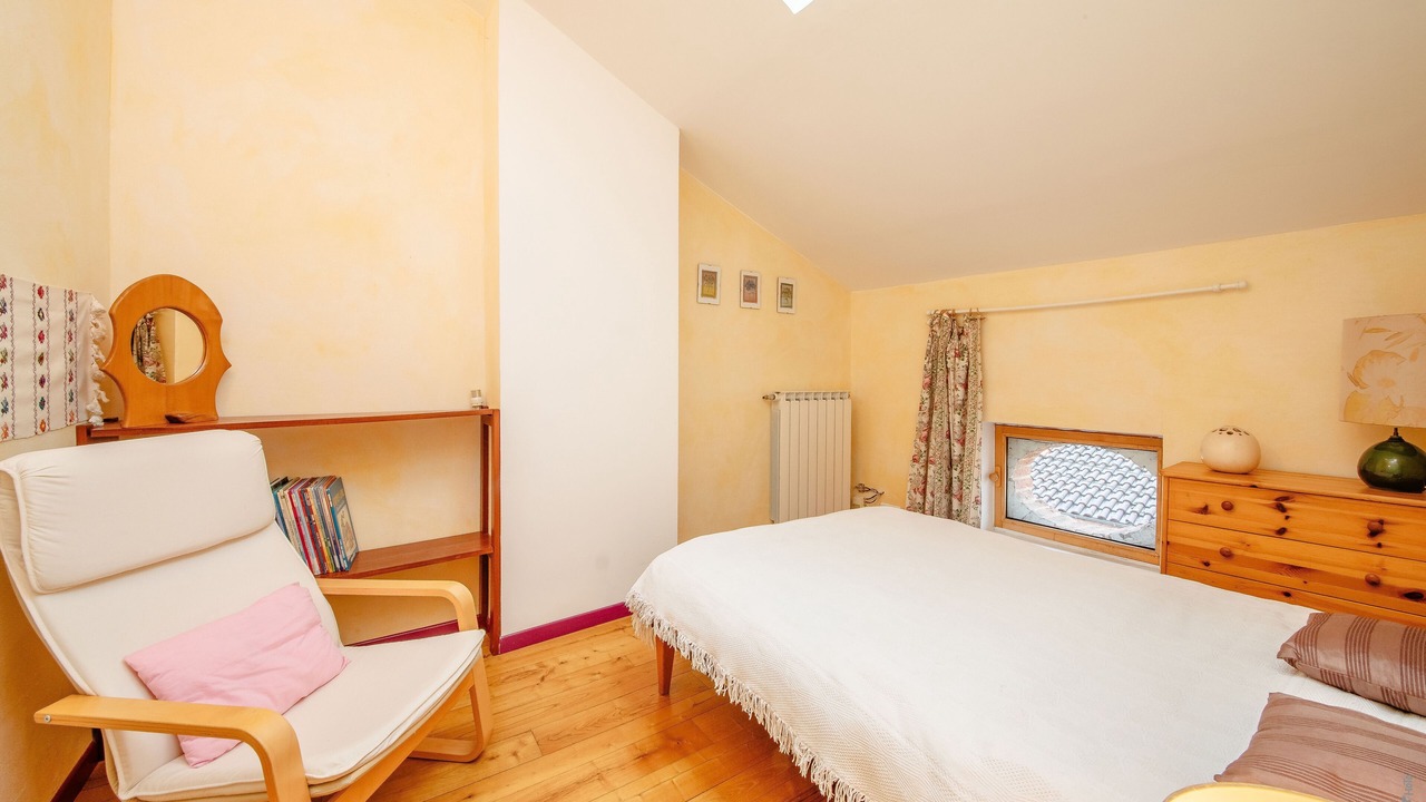 Photo of Bedroom in Albi