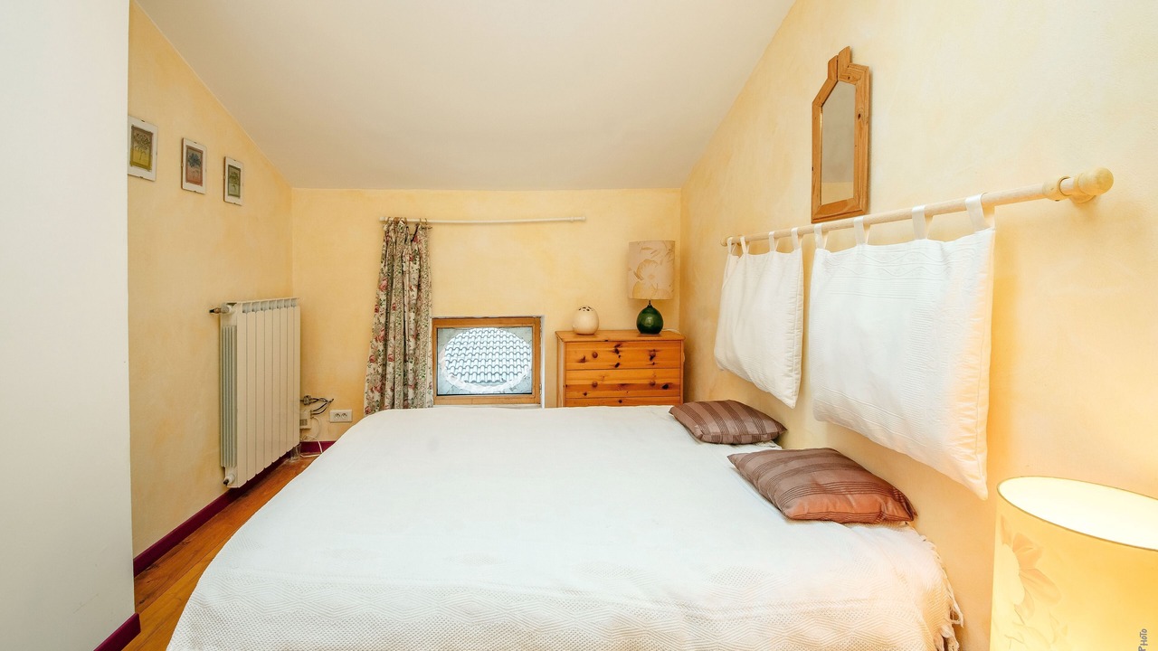 Photo of Bedroom in Albi