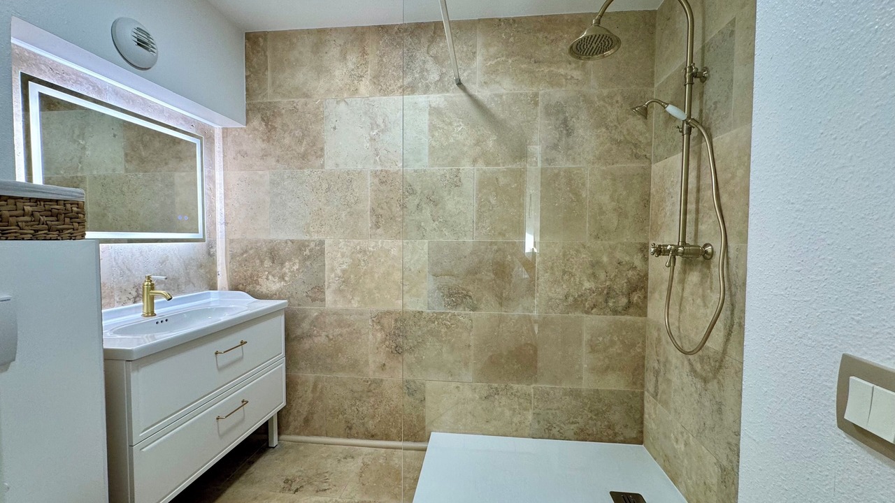 Photo of Bathroom in Berck-sur-Mer