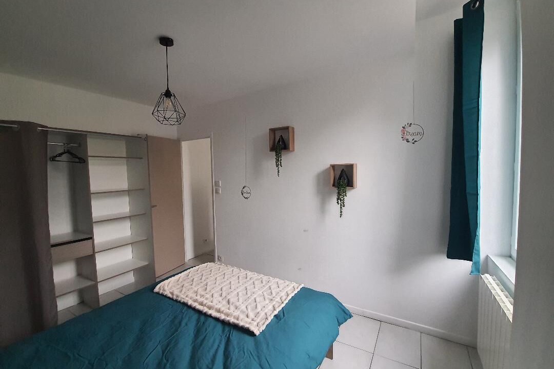 Photo of Bedroom in Anneyron