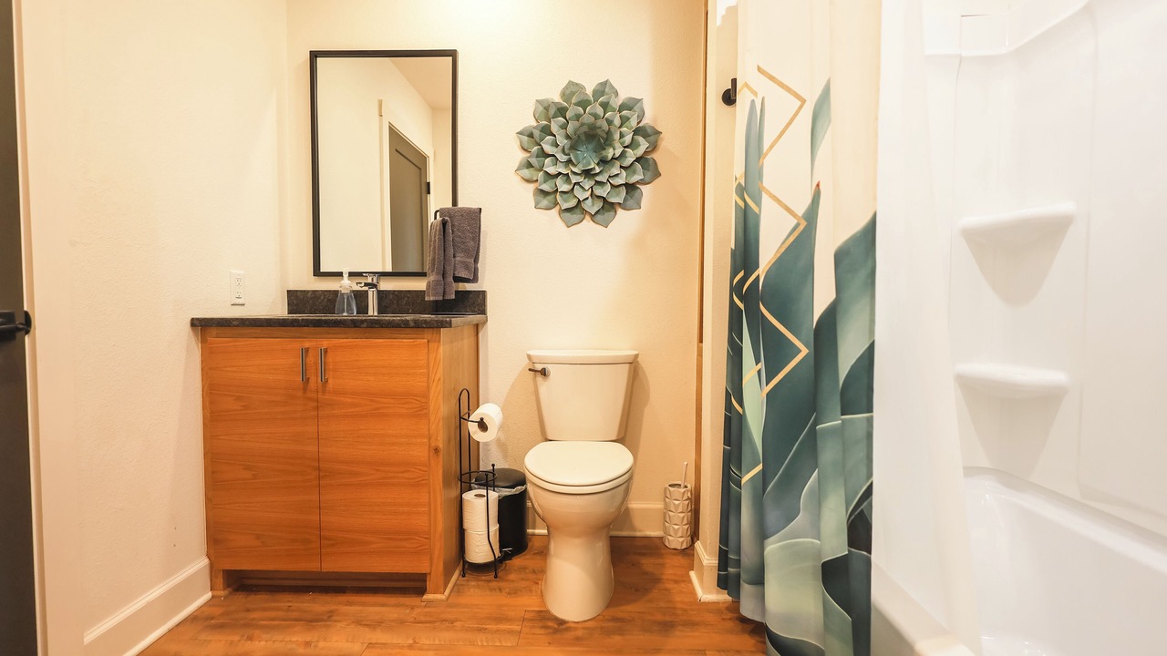 Photo of Bathroom in Glenwood