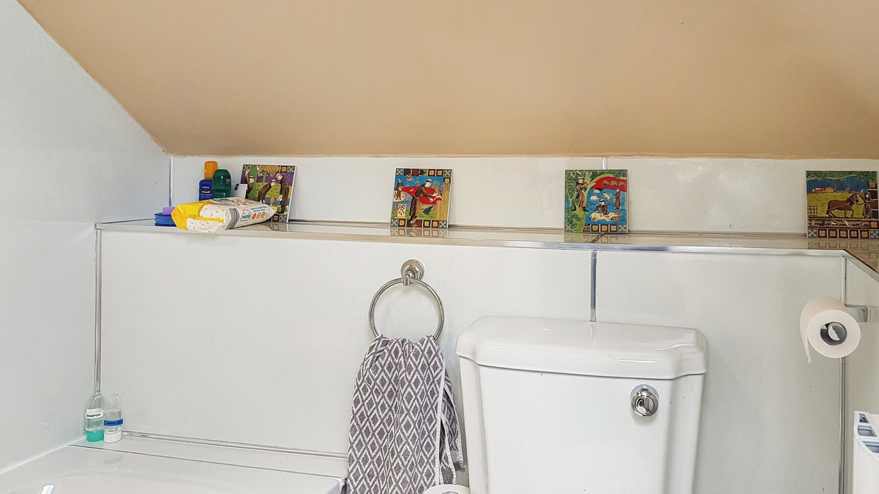 Photo of Bathroom in Chirnside