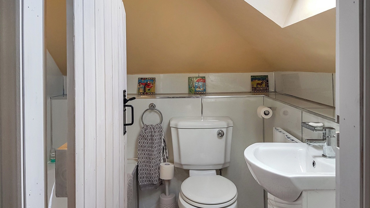 Photo of Bathroom in Chirnside