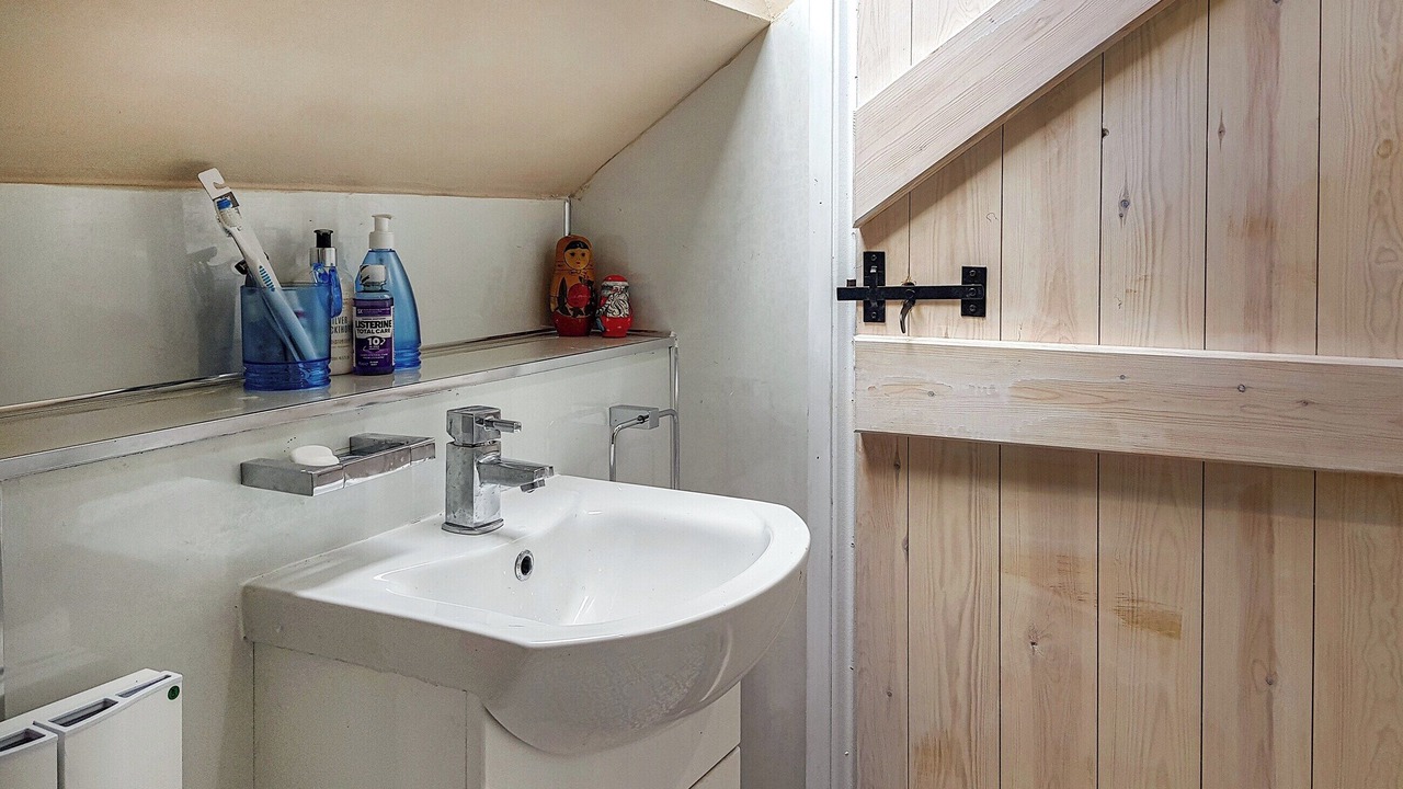 Photo of Bathroom in Chirnside