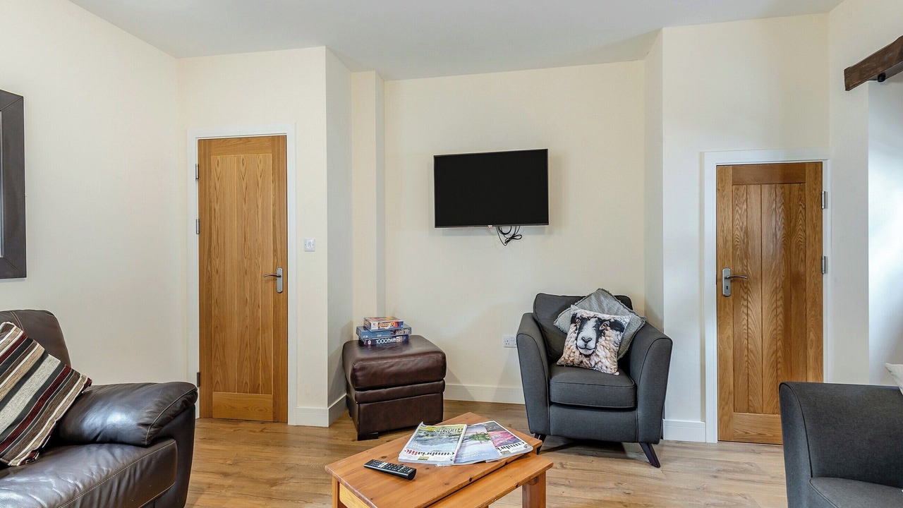 Photo of Bedroom in Scales