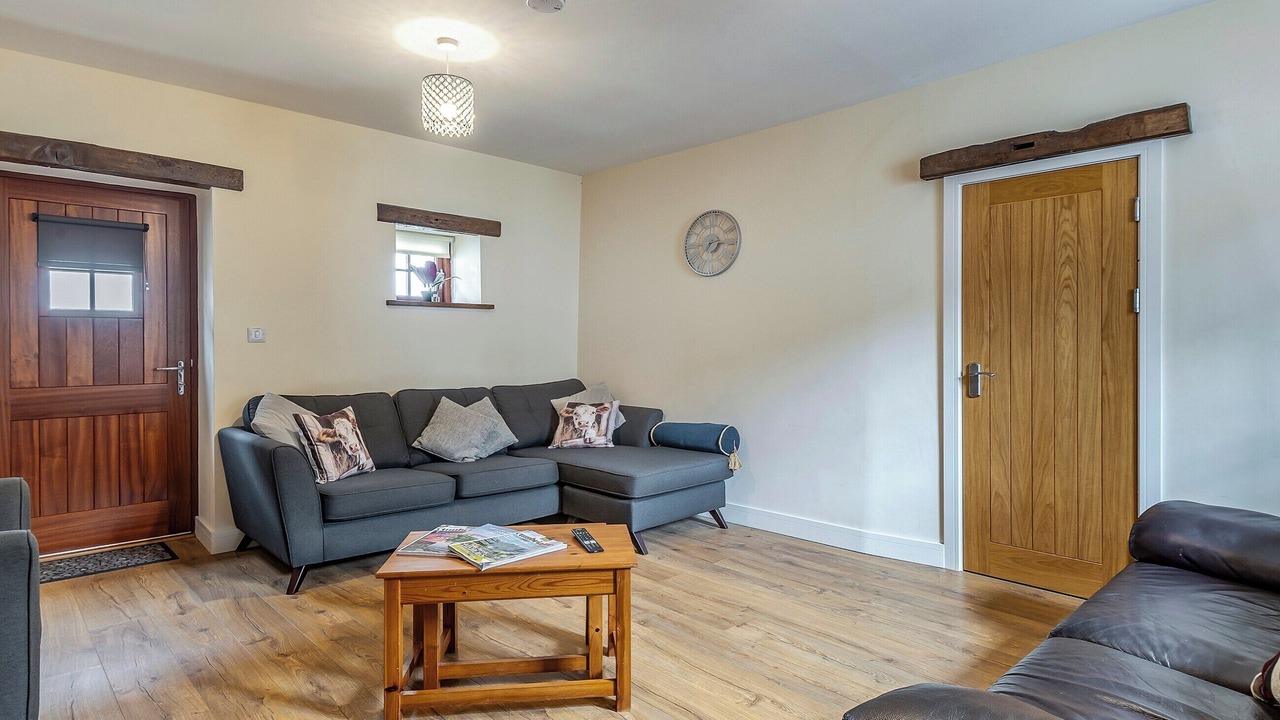 Photo of Bedroom in Scales