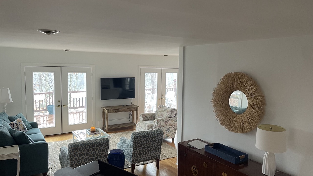 Photo of Livingroom in Solomons